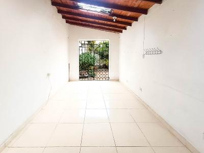 Casa de 5 alcobas en venta en Laureles, Medellín, 244 m² · foto 15 de 18