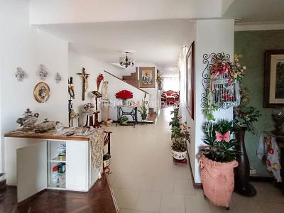 Apartamento de 5 alcobas en venta en Los Colores, Medellín, 256 m² · foto 11 de 20