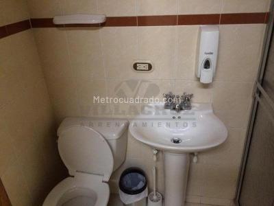 Casa de 5 alcobas en venta en Laureles, Medellín, 306 m² · foto 5 de 7