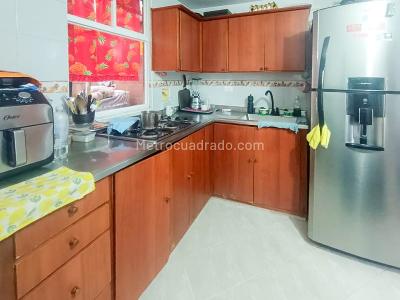 Apartamento en venta en Rodeo Alto, Medellín · foto 4 de 16