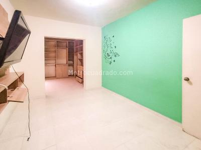 Casa de 5 alcobas en venta en Laureles, Medellín, 347 m² · foto 3 de 20
