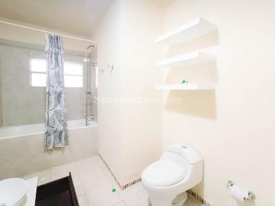 Casa de 5 alcobas en venta en Laureles, Medellín, 347 m² · foto 6 de 20