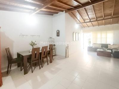 Apartamento en venta en Robledo, Medellín · foto 3 de 20
