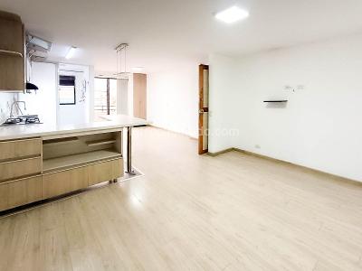 Apartaestudio en venta en La Castellana, Medellín, 57 m² · foto 3 de 12