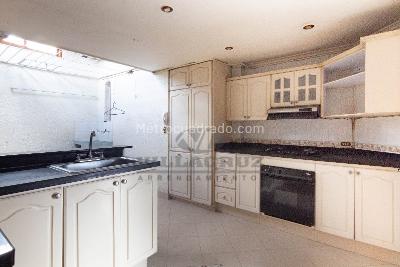 Casa de 3 alcobas en venta en Simon Bolivar, Medellín, 153 m² · foto 14 de 20