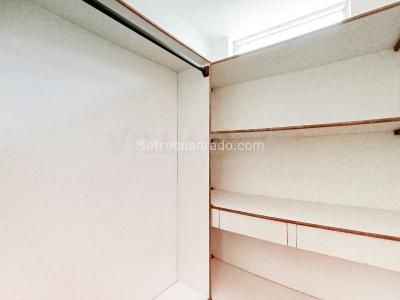 Apartamento en venta en La Floresta, Medellín · foto 10 de 20