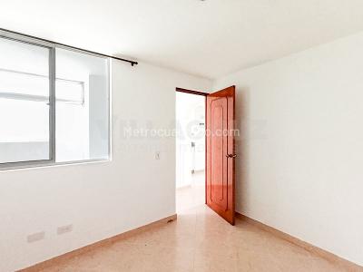 Apartamento en venta en La Floresta, Medellín · foto 5 de 20