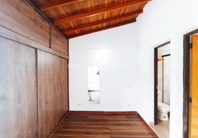 Casa de 3 alcobas en venta en Robledo Parque, Medellín, 160 m² · foto 13 de 20