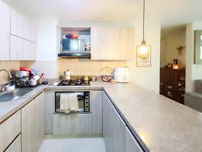 Apartamento en venta en La Floresta, Medellín · foto 3 de 18