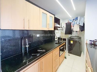 Apartamento en venta en Calasanz, Medellín · foto 3 de 18
