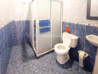 Casa de 5 alcobas en venta en Cristobal, Medellín, 230 m² · foto 12 de 14