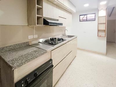 Apartamento de 4 alcobas en venta en Cristobal, Medellín, 74 m² · foto 4 de 16
