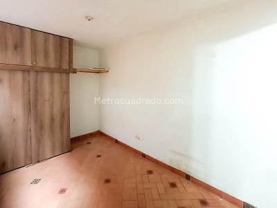 Apartamento de 4 alcobas en venta en Cristobal, Medellín, 74 m² · foto 6 de 16