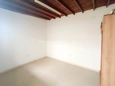 Apartamento de 4 alcobas en venta en Cristobal, Medellín, 74 m² · foto 9 de 16