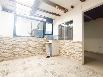Apartamento de 4 alcobas en venta en Cristobal, Medellín, 74 m² · foto 13 de 16
