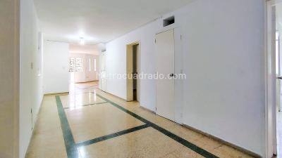 Casa de 5 alcobas en venta en Santa Monica, Medellín, 186 m² · foto 4 de 20