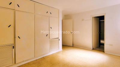 Casa de 5 alcobas en venta en Santa Monica, Medellín, 186 m² · foto 8 de 20