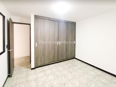 Casa de 4 alcobas en venta en Santa Monica, Medellín, 163 m² · foto 9 de 19
