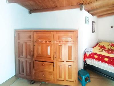 Apartamento en venta en La Floresta, Medellín · foto 4 de 12