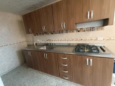 Apartamento en venta en Robledo, Medellín · foto 2 de 14