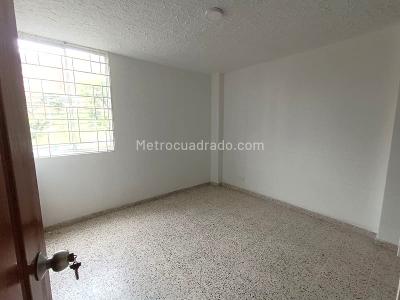 Apartamento en venta en Robledo, Medellín · foto 3 de 14