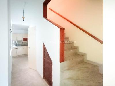 Apartamento de 3 alcobas en venta en La Floresta, Medellín, 64 m² · foto 4 de 18