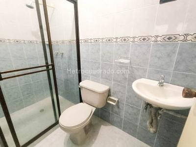 Apartamento de 3 alcobas en venta en La Floresta, Medellín, 64 m² · foto 18 de 18