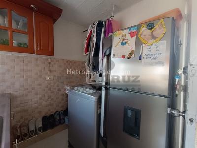 Apartamento en venta en Robledo, Medellín · foto 10 de 12