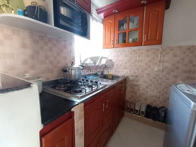Apartamento en venta en Robledo, Medellín · foto 4 de 12