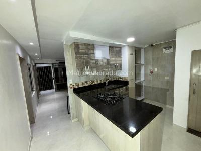 Apartamento en arriendo en Santa Lucia, Medellín · foto 3 de 15