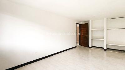 Apartamento de 4 alcobas en arriendo en Castilla, Medellín, 95 m² · foto 9 de 15