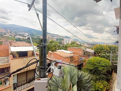 Casa de 3 alcobas en venta en Calasanz, Medellín, 64 m² · foto 20 de 20