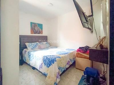 Casa de 3 alcobas en venta en Calasanz, Medellín, 64 m² · foto 5 de 20