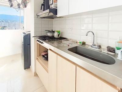 Apartamento de 3 alcobas en venta en Sabaneta, Sabaneta, 58 m² · foto 3 de 16