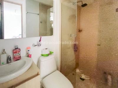 Apartamento de 3 alcobas en venta en Sabaneta, Sabaneta, 58 m² · foto 13 de 16