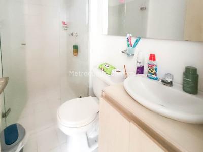 Apartamento de 3 alcobas en venta en Sabaneta, Sabaneta, 58 m² · foto 14 de 16