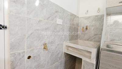 Apartaestudio en arriendo en Boston, Medellín, 36 m² · foto 8 de 11