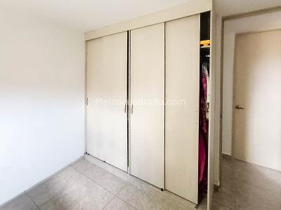 Apartamento en venta en Calasanz, Medellín · foto 9 de 13