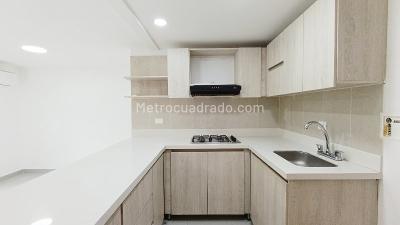 Apartamento en arriendo en Belen, Medellín · foto 5 de 20