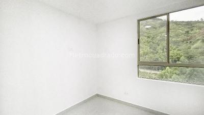 Apartamento en arriendo en Belen, Medellín · foto 10 de 20