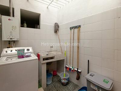Casa de 3 alcobas en arriendo en La Floresta, Medellín, 120 m² · foto 17 de 20