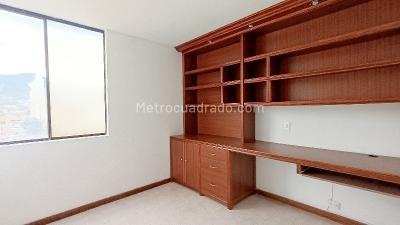 Apartamento de 3 alcobas en arriendo en El Velodromo, Medellín, 75 m² · foto 15 de 19
