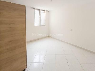 Casa de 5 alcobas en venta en Boyaca Las Brisas, Medellín, 84 m² · foto 11 de 20