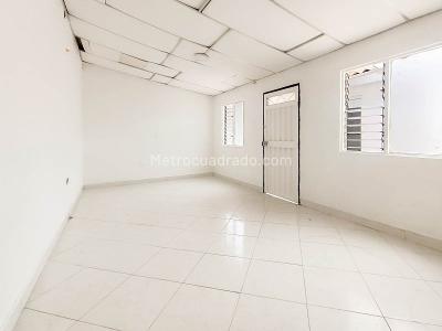 Casa de 5 alcobas en venta en Boyaca Las Brisas, Medellín, 84 m² · foto 13 de 20