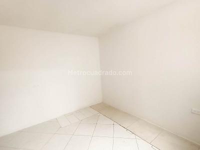 Casa de 5 alcobas en venta en Boyaca Las Brisas, Medellín, 84 m² · foto 16 de 20