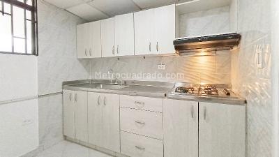 Apartamento de 3 alcobas en arriendo en La America, Medellín, 80 m² · foto 5 de 18