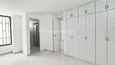 Apartamento de 3 alcobas en arriendo en La America, Medellín, 80 m² · foto 8 de 18