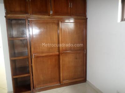 Apartamento de 2 alcobas en arriendo en San Javier El Departamento, Medellín, 70 m² · foto 7 de 8