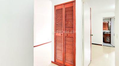 Apartamento de 3 alcobas en venta en Laureles, Medellín, 86 m² · foto 5 de 20