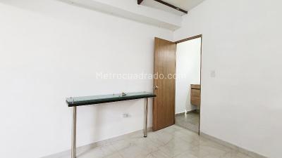 Apartaestudio en arriendo en Robledo El Diamante, Medellín, 35 m² · foto 2 de 12